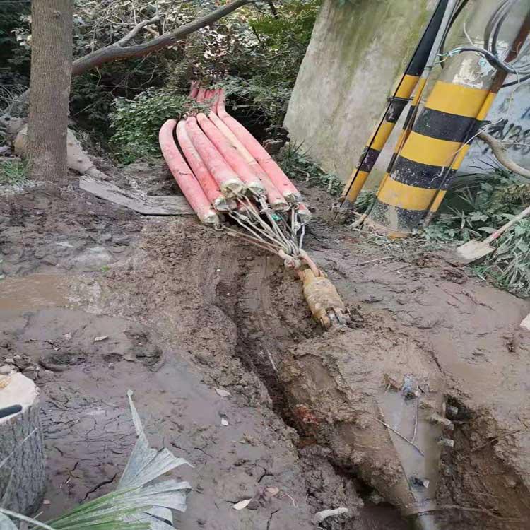 武鸣拖拉管